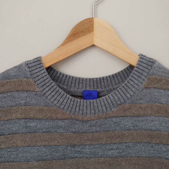 Kit and Ace Dreamy Merino Sweater Tee Knit Top Size Medium - Picture 11 of 16